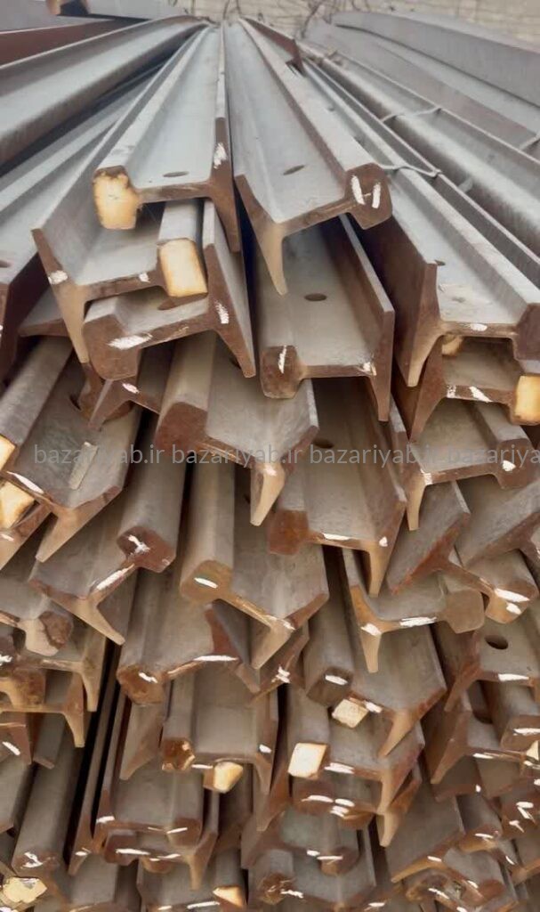 ریل فولادی U33