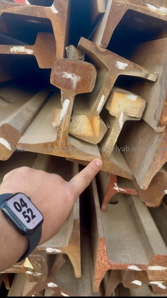 ریل فولادی U33